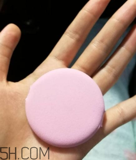 春紀(jì)新彈力氣墊霜好用嗎？春紀(jì)新彈力氣墊霜評(píng)測(cè)