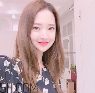 2018流行什么發(fā)色？2018流行發(fā)色