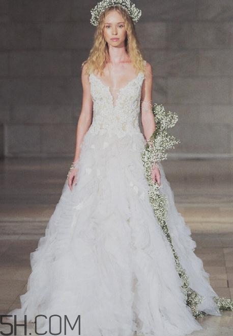 reem acra2018秋冬婚紗系列好看嗎_有哪些款式？