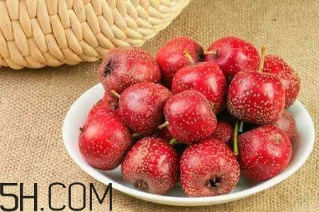 吃山楂對(duì)健康有什么好處？糖尿病人可以吃山楂嗎？