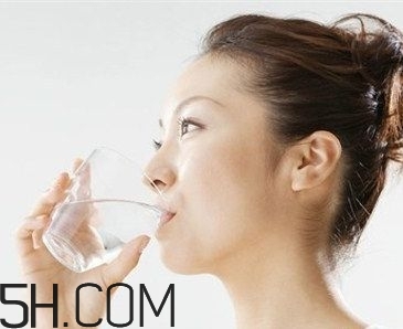 女性肛門發(fā)癢怎么回事？女性肛門發(fā)癢的原因有哪些？