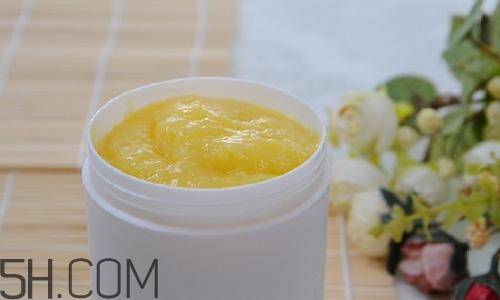 蜂王漿的營(yíng)養(yǎng)成分有哪些？怎么辨別真假蜂王漿？