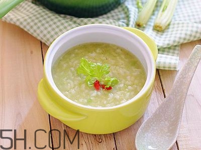 吃什么會(huì)導(dǎo)致頭痛？緩解頭痛的方法有哪些？