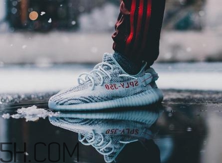 yeezy boost 350 v2 blue tint藍(lán)斑馬國(guó)內(nèi)發(fā)售店鋪有哪些？