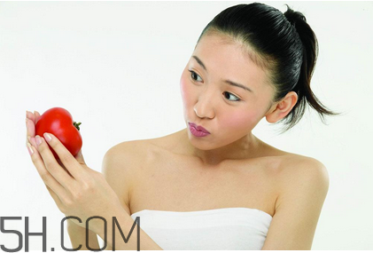 婦炎潔要泡多久？婦炎潔能去除異味嗎？