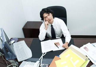 生活壓力大沒心思上班怎么辦？怎么緩解上班族的精神壓力？