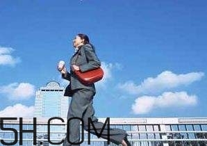 上班族怎么正確睡午覺？怎么正確的在公司睡午覺？
