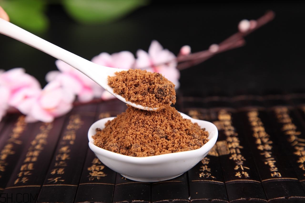 紅豆薏米加紅糖好嗎？紅豆薏米加紅糖的功效有哪些？