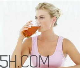 喝酵素拉肚子怎么回事？?jī)和裁磿r(shí)候喝酵素最好？