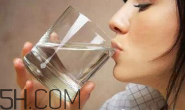 喝酵素為什么要多喝水？辨別純天然酵素和添加劑酵素