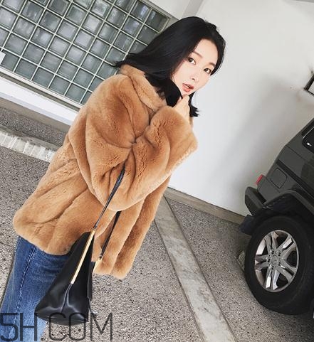 兔毛皮草發(fā)黃怎么處理？兔毛皮草怎么存放？