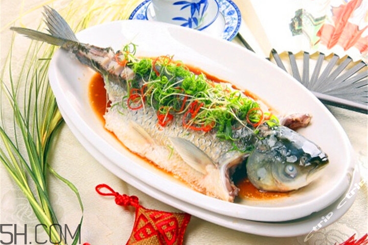 寶寶咳嗽有痰可以吃魚嗎？吃魚可以止咳化痰嗎？