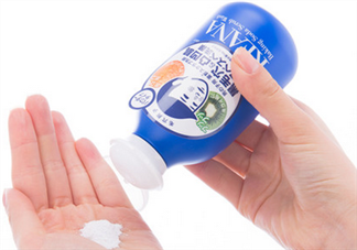 石澤研究所小蘇打潔面粉好用嗎？日本石澤研究所產(chǎn)品好不好？
