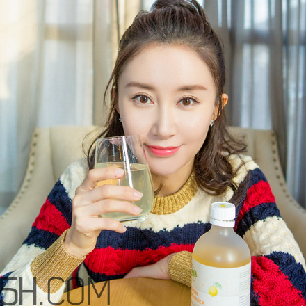 吃酵素便秘怎么辦？女人喝酵素的好處