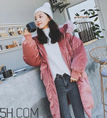 白鴨絨羽絨服多少錢(qián)？白鴨絨羽絨服600多貴嗎？