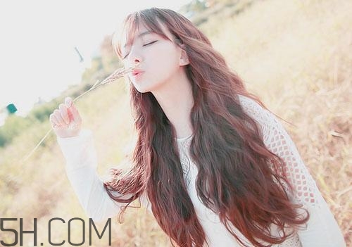打完玻尿酸過(guò)幾天能喝酒？注射玻尿酸注意事項(xiàng)