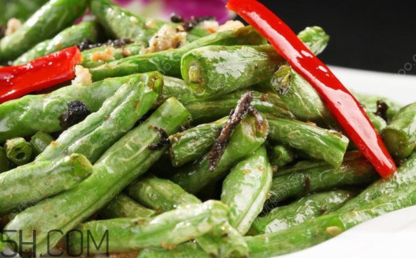 吃不好可能會生病的食物有哪些？需要謹慎食用的食物有哪些？