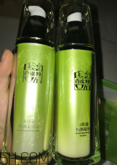 百雀羚水能量套盒適合油皮嗎？適合秋冬用嗎？