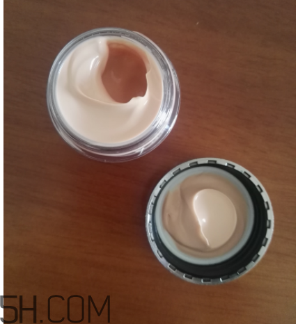 Olay素顏眼霜能遮瑕嗎？適合晚上用嗎？