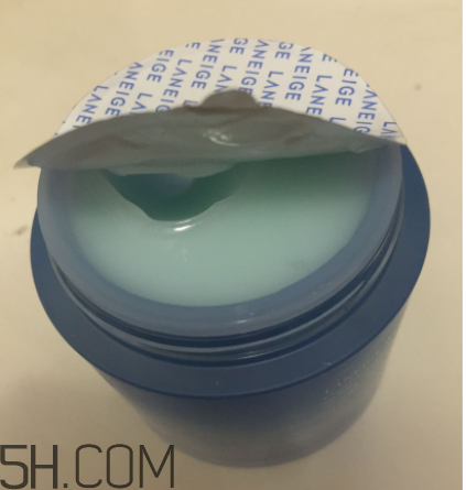 蘭芝睡眠面膜油不油？適合什么膚質(zhì)？