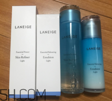 蘭芝水衡水乳套裝什么功效？適合膚質(zhì)
