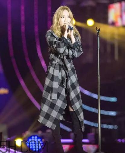 小個子怎么穿長款大衣？長款大衣怎么搭配顯高？