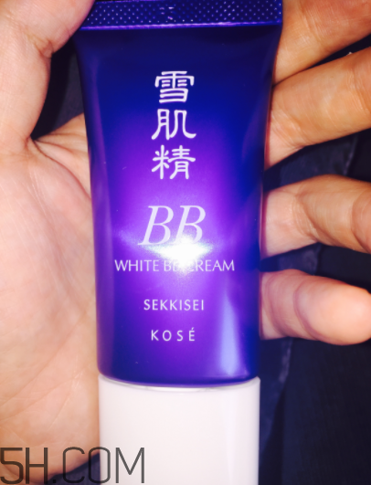 雪肌精美白BB霜含酒精嗎？敏感皮能用嗎？