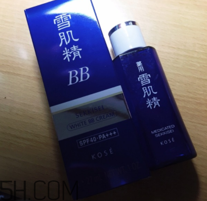 雪肌精美白BB霜含酒精嗎？敏感皮能用嗎？