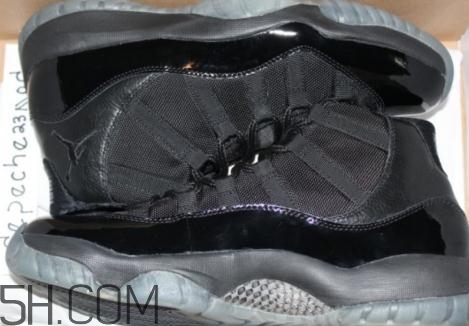 air jordan 11 blackout發(fā)售時(shí)間_多少錢？