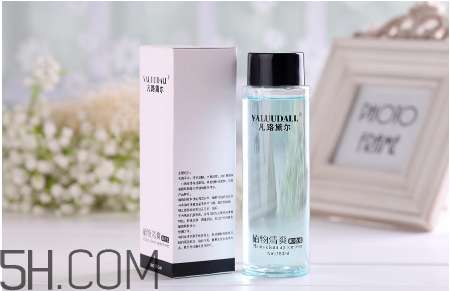 化妝棉卸妝時候要打濕嗎？使用化妝棉卸妝要注意什么？