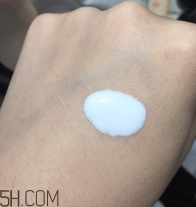 雪肌精美白防曬乳防曬效果怎么樣？防水嗎？