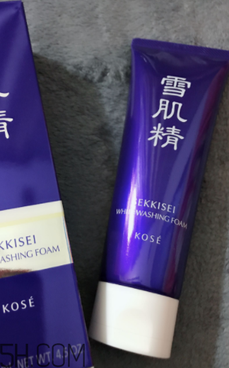 雪肌精洗面奶哪款適合敏感皮？哪款適合干皮？