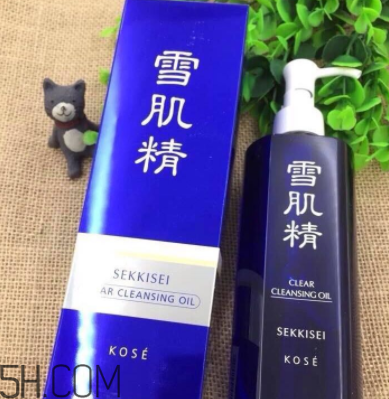 雪肌精卸妝油糊眼睛嗎？雪肌精卸妝油悶痘嗎？