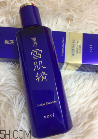 雪肌精優(yōu)純菁華水是爽膚水嗎？有什么功效？