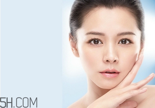 30歲女人用什么護(hù)膚品好？女人必知的護(hù)膚技巧