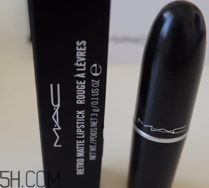 mac和tf口紅哪個好？mac魅可和tomford口紅對比