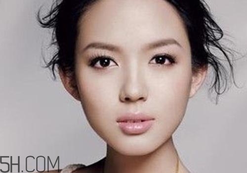 30歲女人用什么護(hù)膚品好？女人必知的護(hù)膚技巧