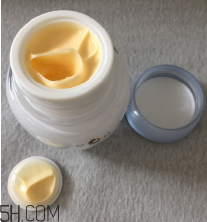 片仔癀珍珠膏(臻潤級)適合油皮嗎？過敏嗎？