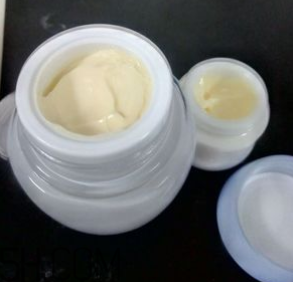 片仔癀珍珠膏夏天能用嗎？會(huì)不會(huì)很油？