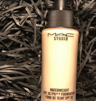 mac魅可和玫珂菲哪個(gè)好？mac魅可和make up for eve對(duì)比