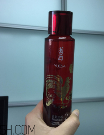 羽西靈芝水油不油？適合油皮嗎？