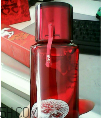 羽西靈芝水適合敏感肌嗎？會過敏嗎？