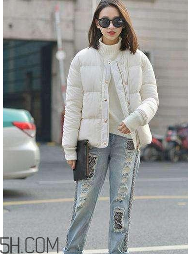羽絨服搭配什么褲子好看？羽絨服搭配推薦