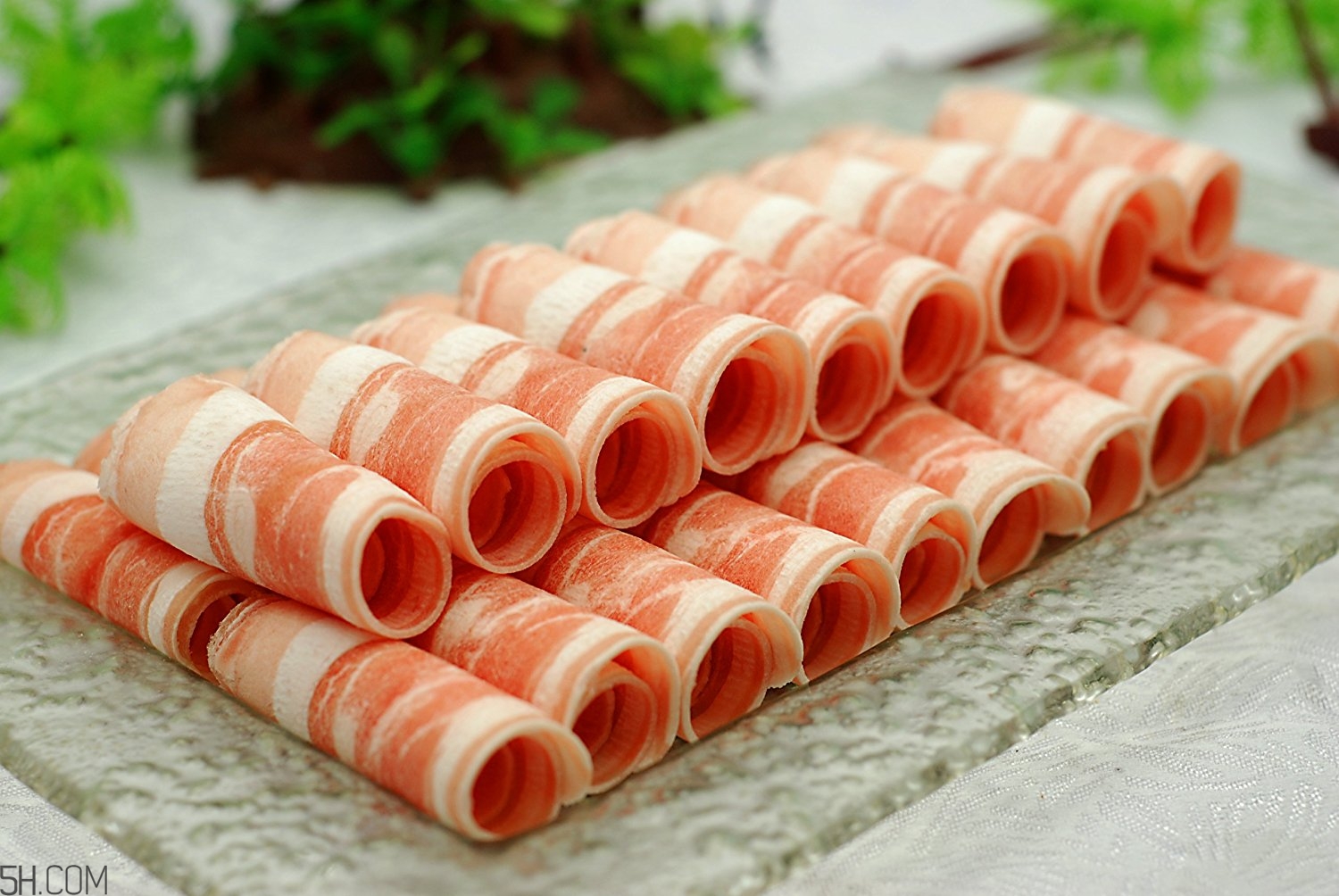羊肉和香蕉可以一起吃嗎？吃了羊肉可以吃香蕉嗎？