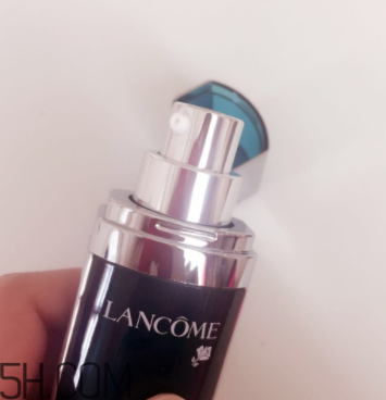 蘭蔻美膚修護(hù)精華乳有刺激嗎？適合敏感肌嗎？