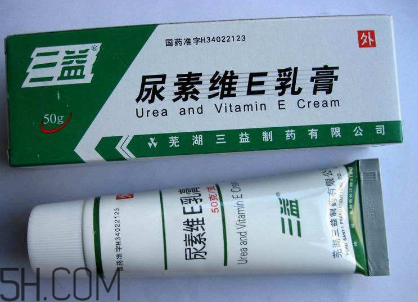 尿素維e乳膏的作用 尿素維e乳膏能治眼袋嗎？