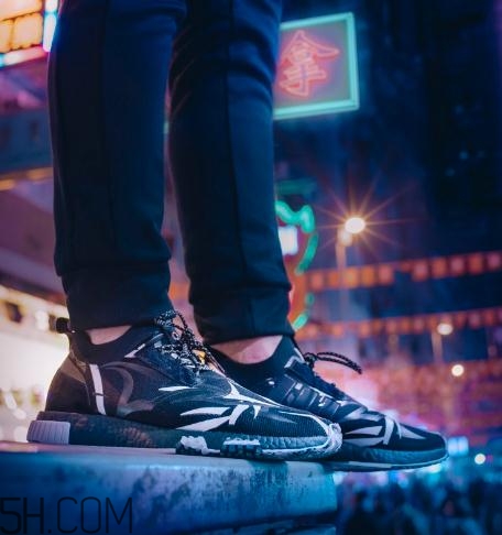 juice與adidas nmd racer聯(lián)名黑荊棘多少錢_在哪買？