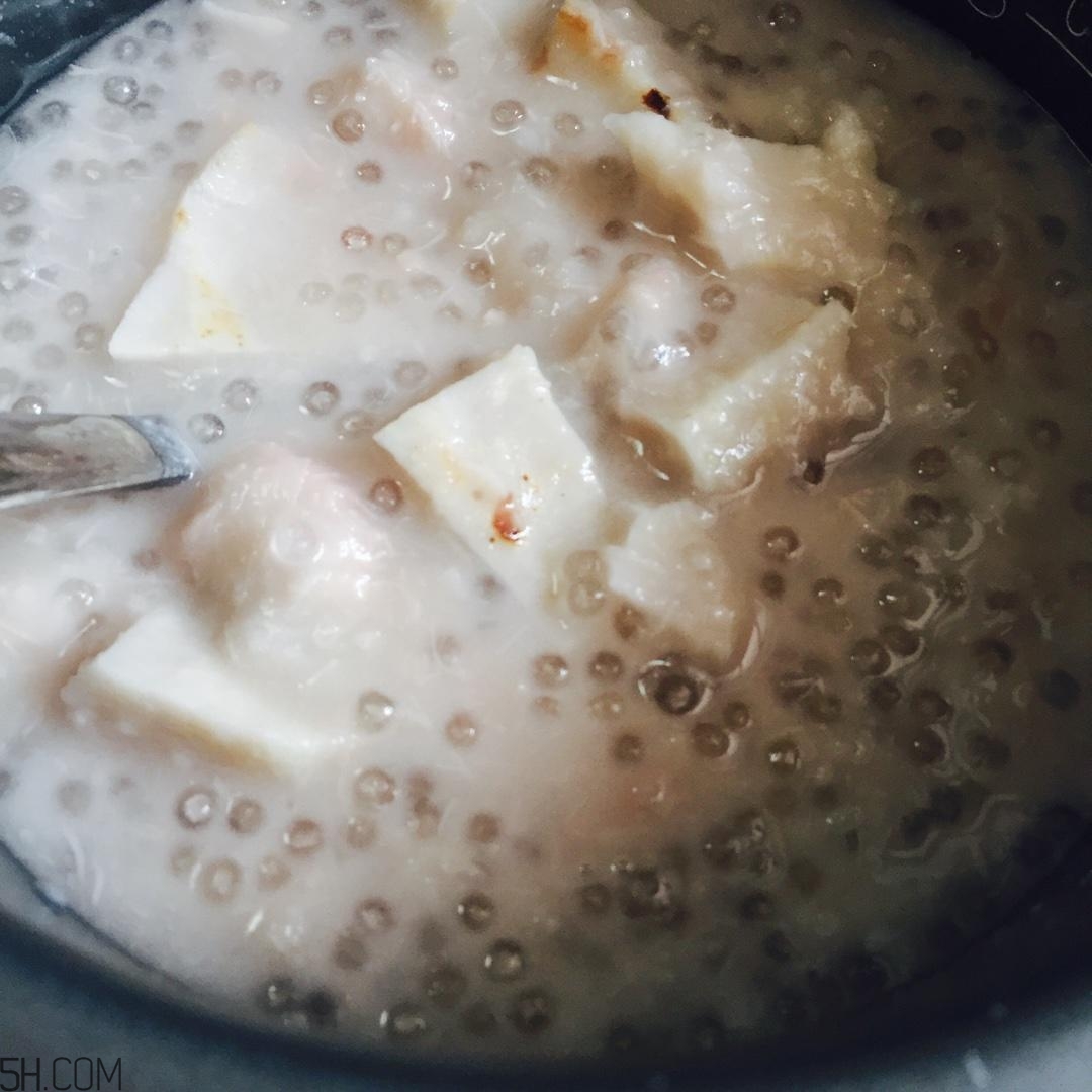 吃芋頭可以喝牛奶嗎？芋頭和牛奶怎么吃最好？