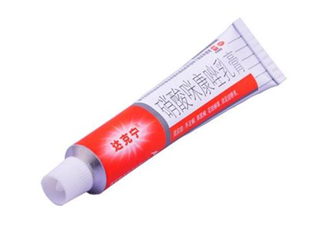 達克寧能治灰指甲嗎？達克寧能擦臉嗎？