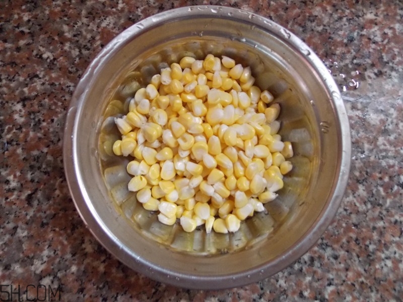 紅豆薏米能和玉米一起煮嗎？紅豆薏米加玉米有什么好處？